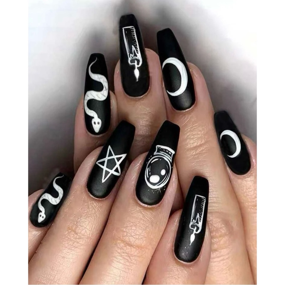 Black Witchy Press On Nails